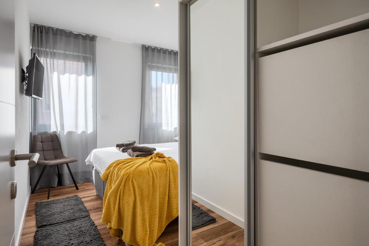 Belvedere Holidays Novigrad  Bagian luar foto